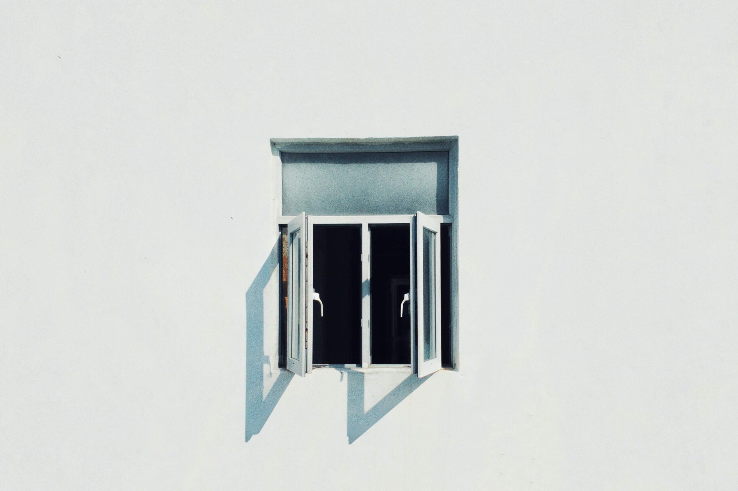 jason-yuen-UQBmFv4u0wc-unsplash
